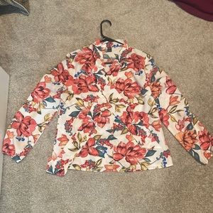 Floral tie Neck blouse